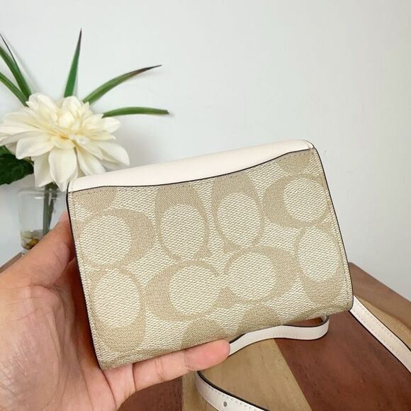NWT Coach Mini Envelope Wallet With‎ Strap In Signature Canvas - Picture 6 of 9